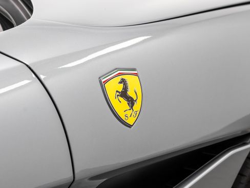 Certified 2019 Ferrari Portofino RWD image 50