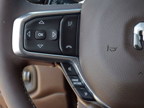 Used 2026 RAM 1500 Laramie AWD/4WD image 8