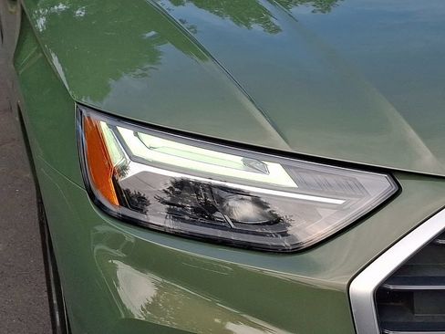 Certified 2023 Audi Q5 Premium Plus w/ Premium Plus Package AWD/4WD image 16