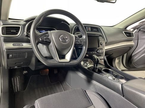 Used 2019 Nissan Maxima 3.5 S w/ Floor Mat Group image 15
