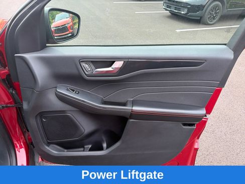 Used 2023 Ford Escape ST-Line w/ Equipment Group 301A FWD image 24