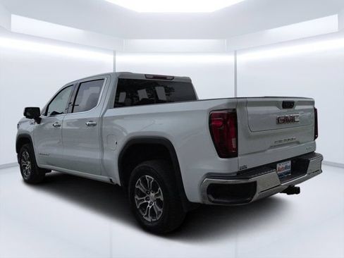 Used 2025 GMC Sierra 1500 SLT RWD image 5