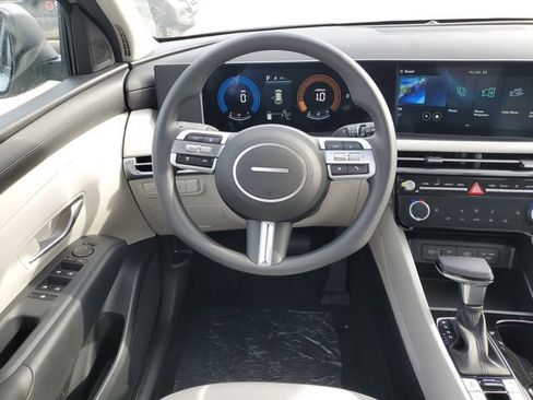 New 2026 Hyundai Tucson SEL image 10