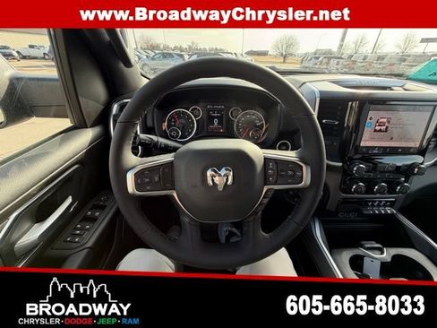 New 2026 RAM 1500 Big Horn AWD/4WD image 14