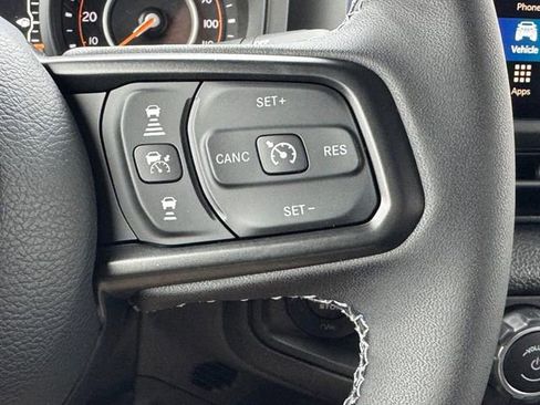 New 2025 Jeep Gladiator Sport image 14