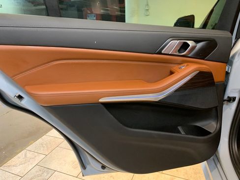 Used 2023 BMW X7 xDrive40i w/ M Sport Package image 50