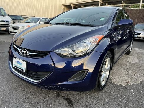 Used 2011 Hyundai Elantra GLS w/ Preferred Equipment Pkg 3 FWD image 1