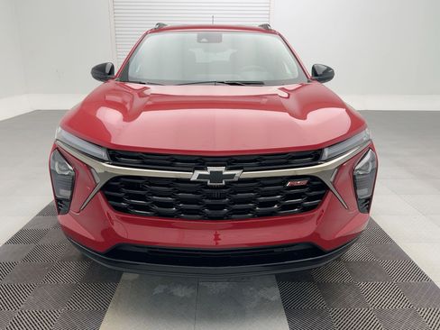 New 2026 Chevrolet Trax RS w/ Sunroof Package image 6