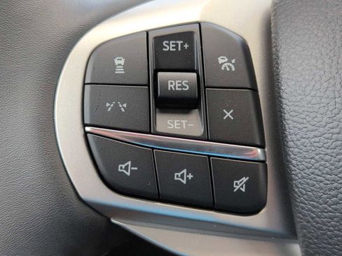 New 2025 Ford Explorer Active w/ Active Comfort Package image 25