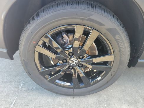 New 2026 Honda HR-V Sport image 7