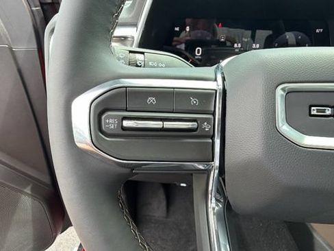 New 2026 GMC Canyon Denali AWD/4WD image 32