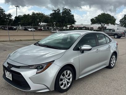 Used 2025 Toyota Corolla LE