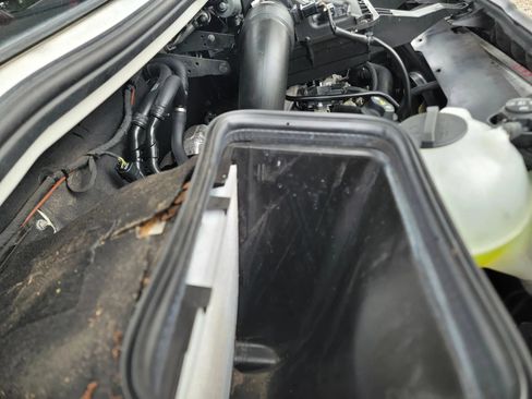 Used 2012 Mercedes-Benz Sprinter 2500 image 33