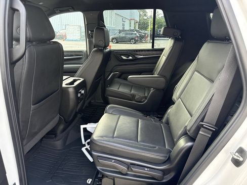 Used 2022 GMC Yukon Denali AWD/4WD image 11