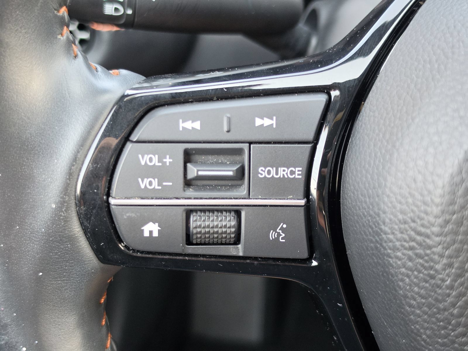 Used 2024 Honda HR-V Sport image 18