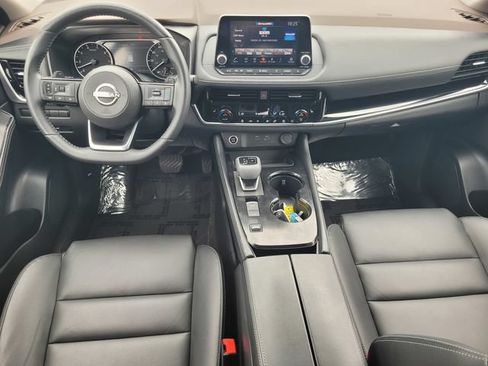 Used 2023 Nissan Rogue SL FWD image 16
