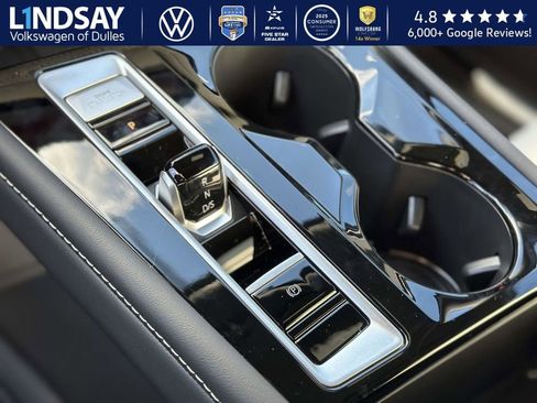 New 2026 Volkswagen Atlas Cross Sport SEL Premium R-Line image 14