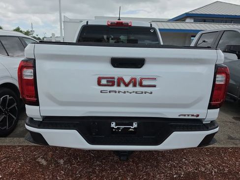 Used 2023 GMC Canyon AT4 AWD/4WD image 4