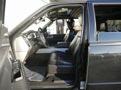 Used 2013 Ford Expedition EL Limited image 23