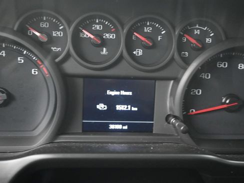 Used 2021 Chevrolet Silverado 1500 Custom RWD image 10