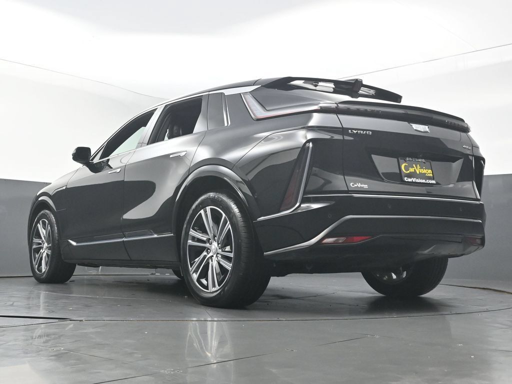 Used 2024 Cadillac Lyriq Luxury RWD image 40