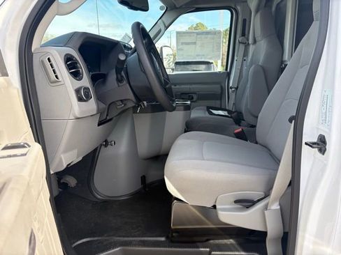 New 2025 Ford E-350 and Econoline 350 Super Duty w/ Power Equipment Group RWD image 9