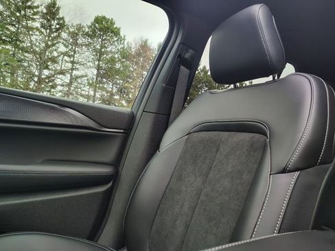 New 2025 Jeep Grand Cherokee image 27