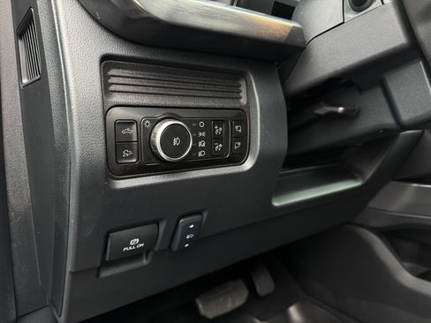 Used 2025 Ford F350 Lariat w/ Lariat Ultimate Package image 29