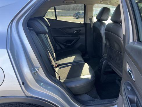 Used 2019 Buick Encore Preferred w/ Safety Package image 21