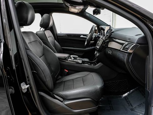 Used 2017 Mercedes-Benz GLE 43 AMG 4MATIC Coupe image 28