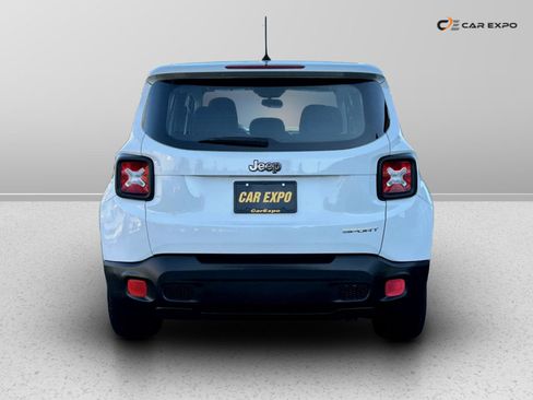 Used 2015 Jeep Renegade Sport image 5