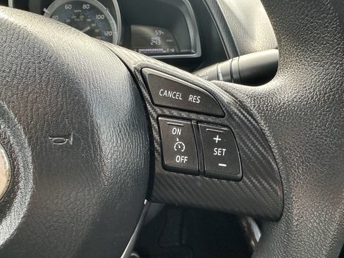 Used 2017 Toyota Yaris iA image 21