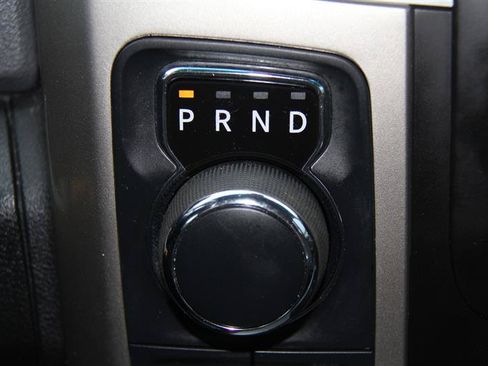 Used 2015 RAM 1500 Outdoorsman w/ Pittsburgh Penguins Edition AWD/4WD image 35