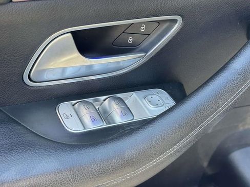 Used 2020 Mercedes-Benz GLE 350 image 22