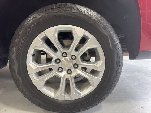 Used 2023 Chevrolet Silverado 1500 LTZ w/ LTZ Convenience Package II image 9