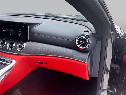 Used 2022 Mercedes-Benz AMG GT 43 image 19