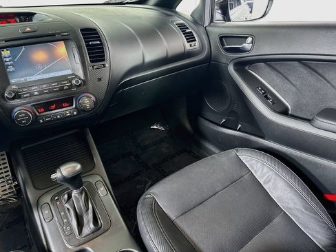 Used 2016 Kia Forte SX w/ SX Premium Technology Package FWD image 24