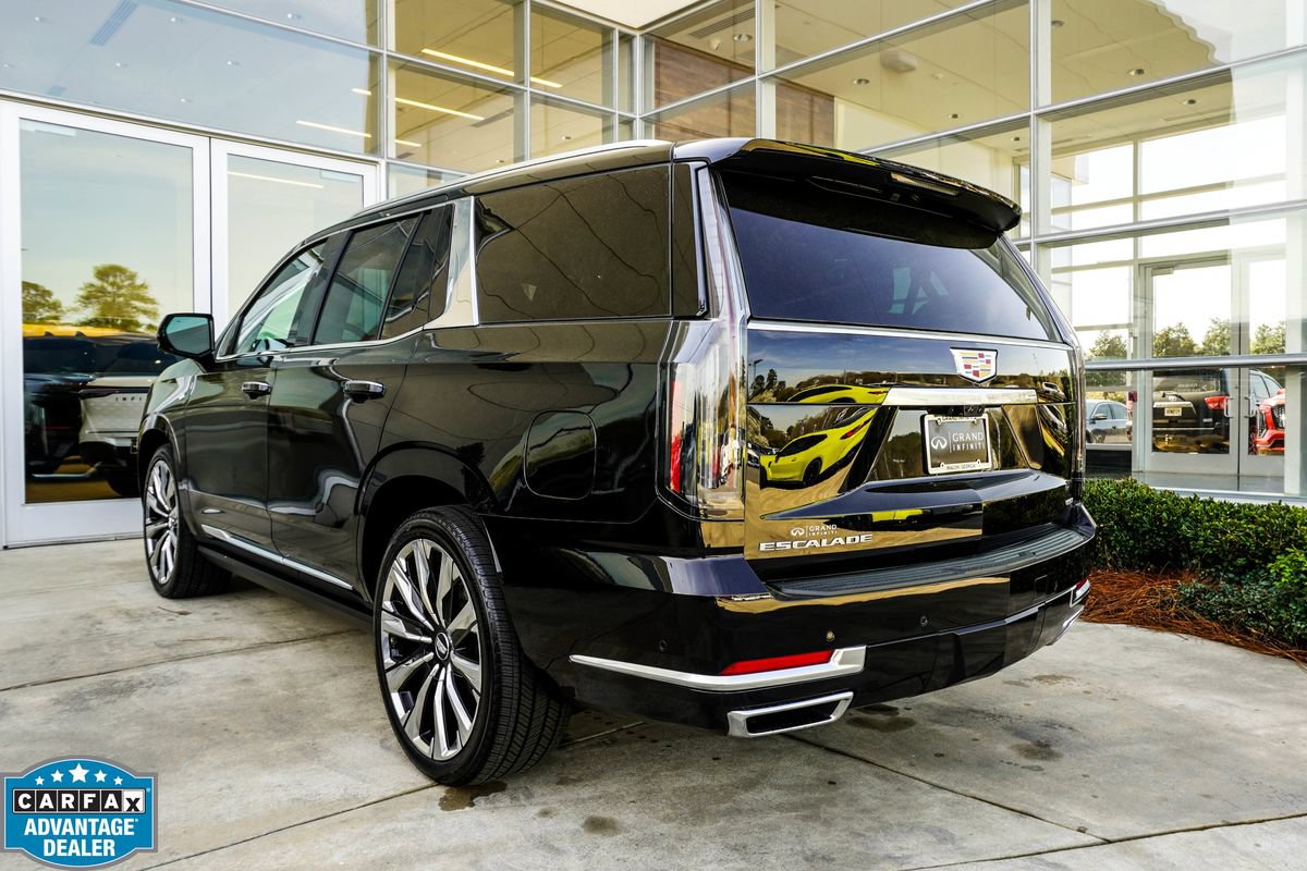 Used 2026 Cadillac Escalade Luxury w/ Touring Package AWD/4WD image 12