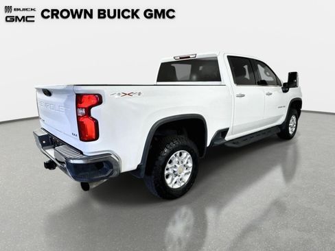 Used 2022 Chevrolet Silverado 2500 LTZ w/ Safety Package AWD/4WD image 5