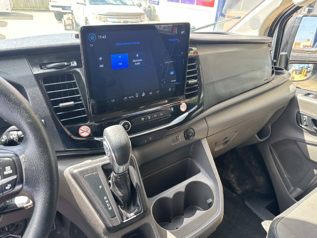 Used 2023 Ford Transit 350 XLT RWD image 26