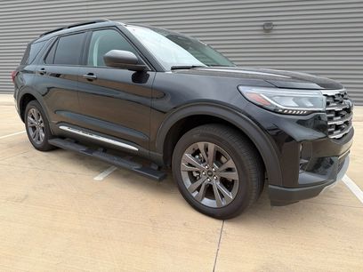 Used 2025 Ford Explorer Active w/ Active Comfort Package