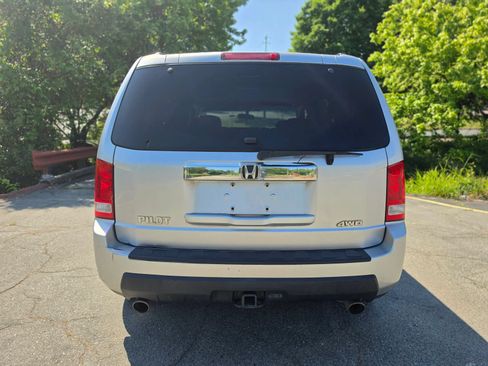 Used 2010 Honda Pilot EX image 6