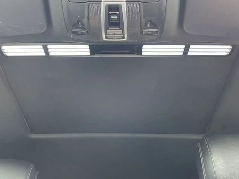Used 2017 Mercedes-Benz GLS 550 4MATIC image 33