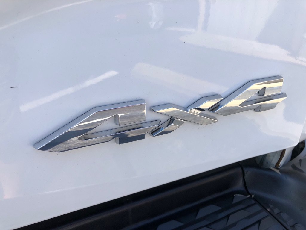 Used 2022 RAM 2500 Tradesman w/ Chrome Appearance Group AWD/4WD image 19
