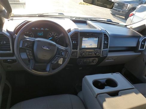 Used 2019 Ford F150 XLT image 9