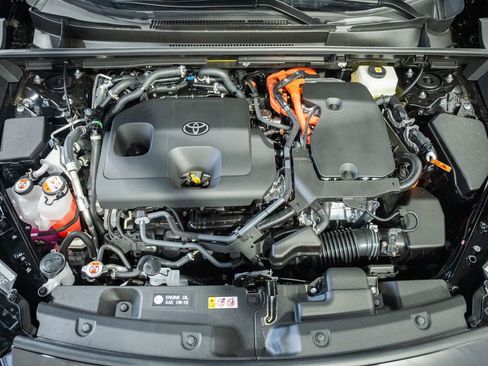 New 2026 Toyota RAV4 XSE AWD/4WD image 21