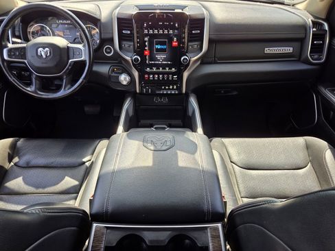 Used 2020 RAM 1500 Laramie RWD image 12