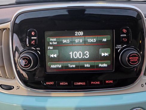 Used 2017 FIAT 500 Pop w/ Sport Appearance Package image 28