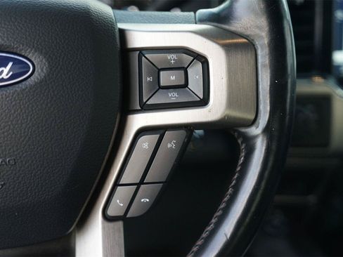 Used 2022 Ford F250 Platinum w/ FX4 Off-Road Package AWD/4WD image 24