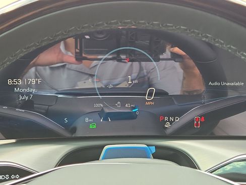 New 2026 Cadillac Vistiq Sport w/ LPO, Floor Liner Package image 20